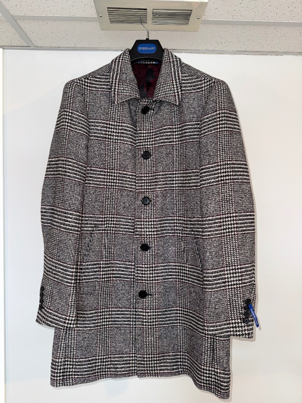 SONDERGAARD Plaid Car Coat Mens Size 38